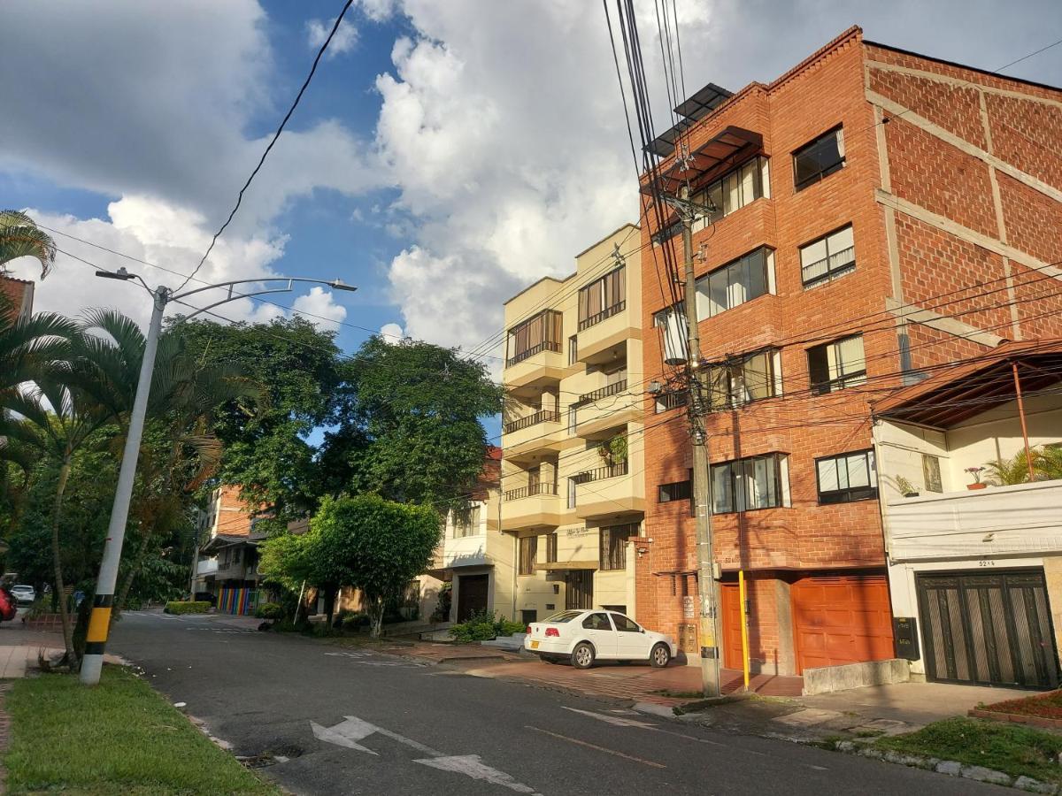 Duplex Colores - Estadio Apartment *